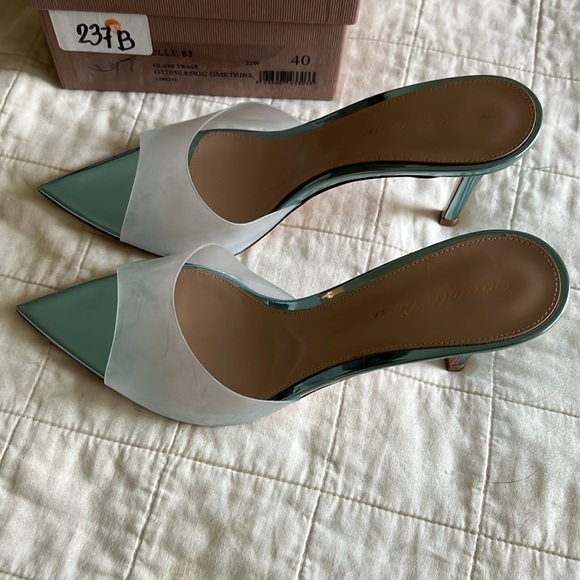 Gianvito Rossi Elle Plexi Mules - Picture 6 of 12